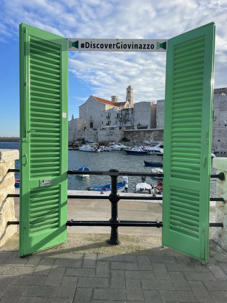 Giovinazzo, Legszebb tengerparti települések Bari környékén