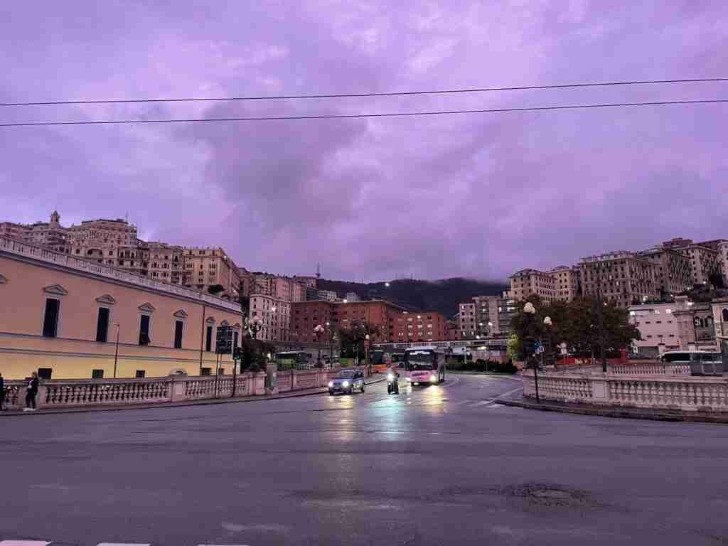 Genova hajnalban