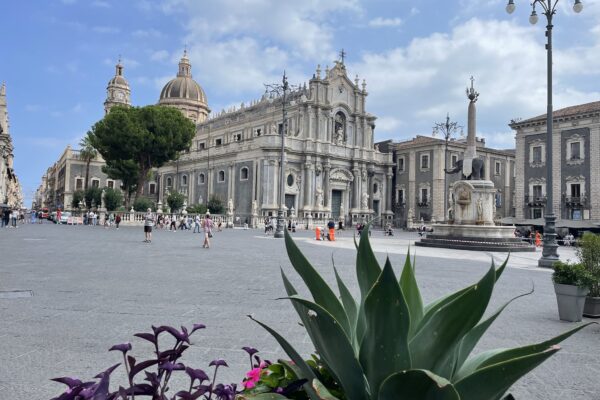 Szent Ágota ünnepe (Catania) Szent Ágota ünnepe, Piazza del Duomo