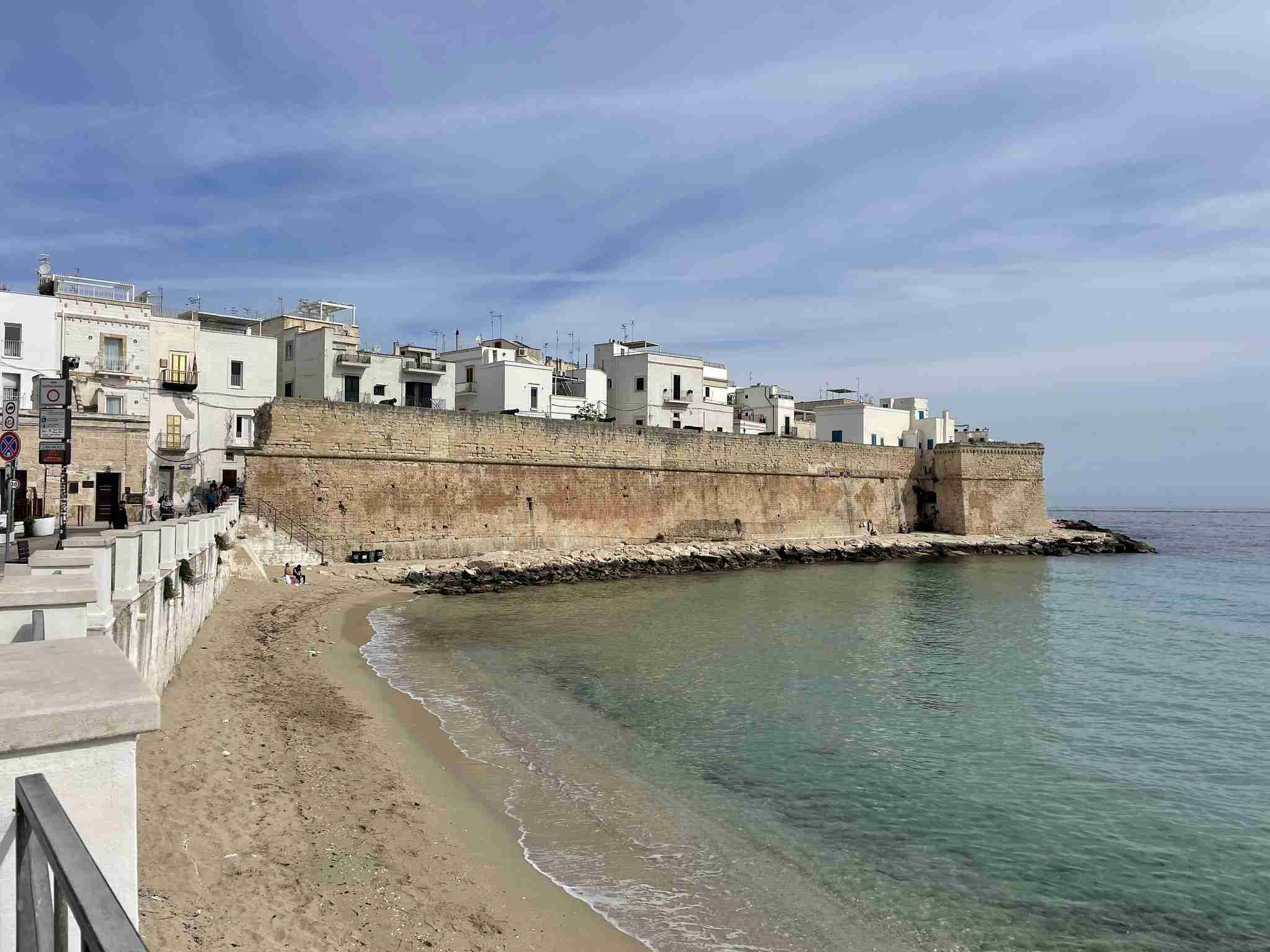 Puglia áprilisban