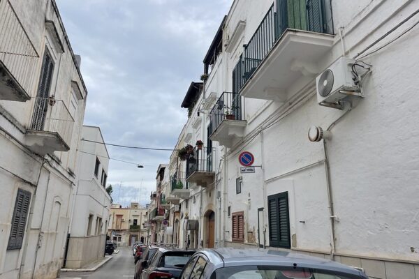 Hol szabad parkolni Olaszországban? Hol szabad parkolni Olaszországban?