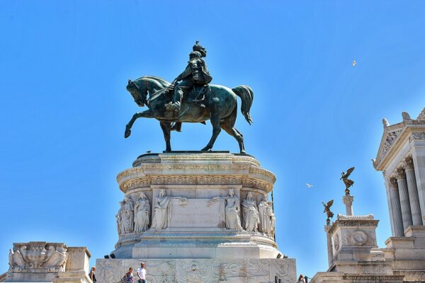 Ki volt Vittorio Emanuele? Vittorio Emanuele