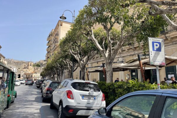 Modica hop-on hop-off