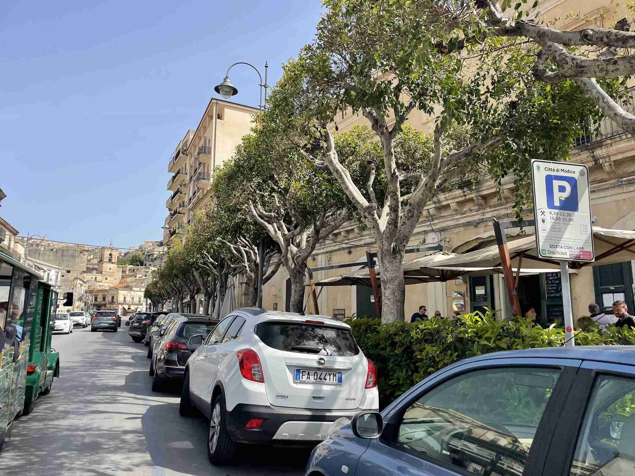 Modica hop-on hop-off