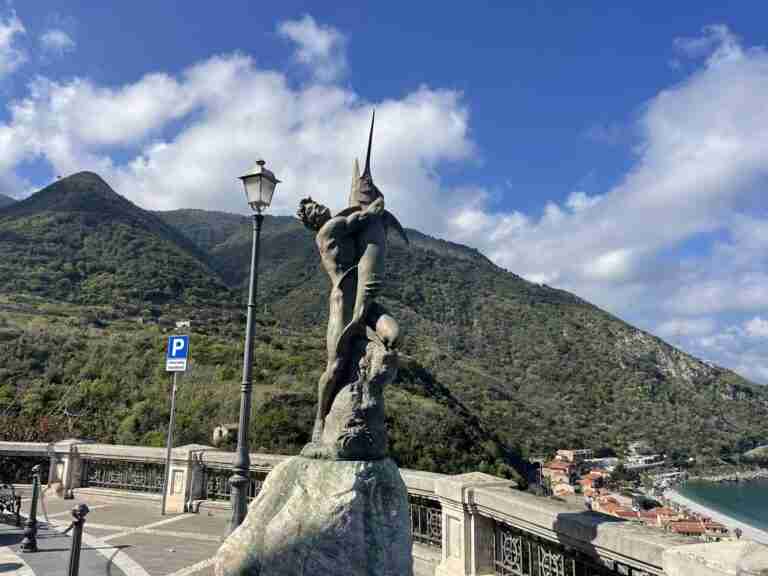 Hogyan fogják a kardhalat?