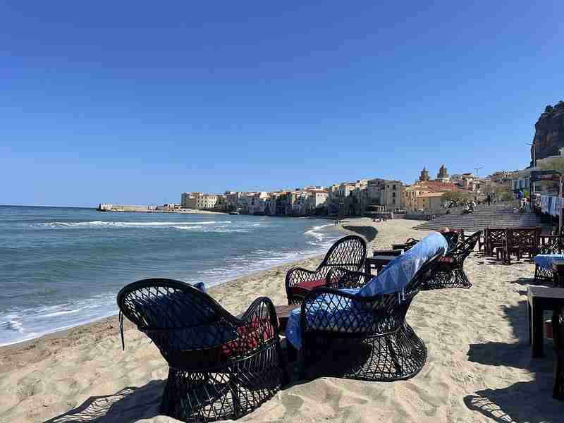 Hogy működik a borravaló Olaszországban?