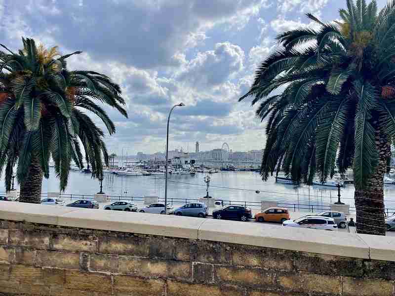 Olaszország télen: Bari