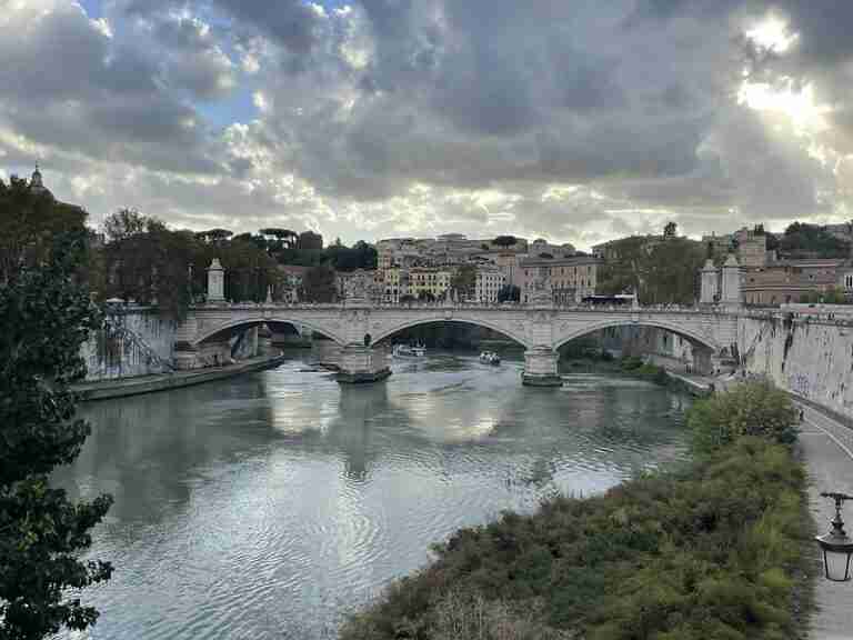 Egy nap Rómában esőben