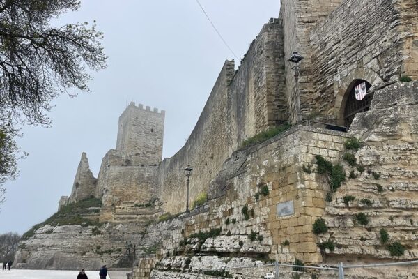 Enna vára Szicíliában