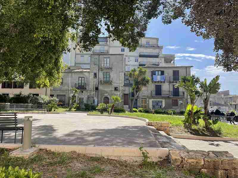 Szicíliai autóbérlés 2026: hogyan ne húzzanak le, és mikor NEM érdemes kocsit bérelni?